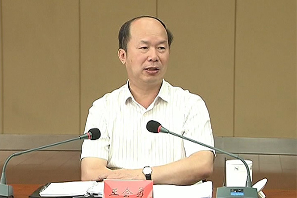 邢台市委书记王会勇调研宁晋 利记董事长雷国玺作典范讲话